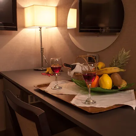 فندق Kervansaray 3*